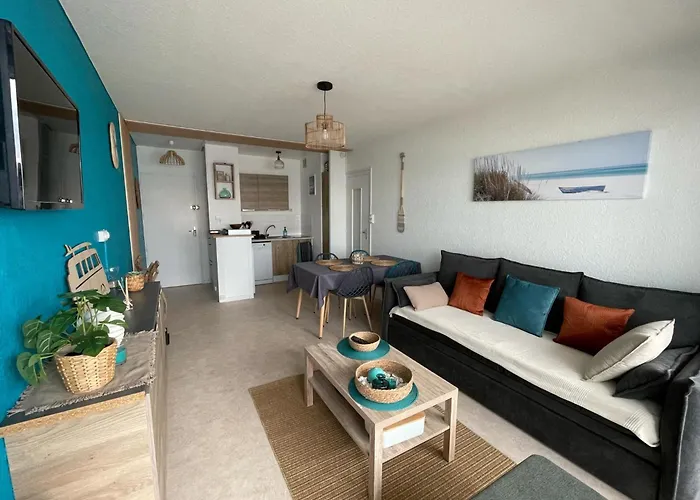 Au Bruit Des Vagues, Vue *